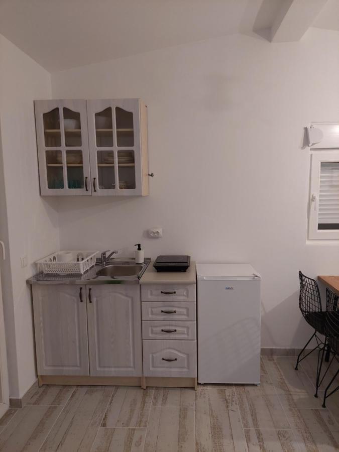 Apartmani.Сутоморе Экстерьер фото