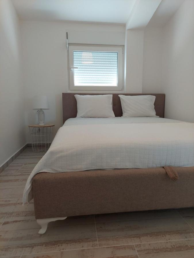 Apartmani.Сутоморе Экстерьер фото