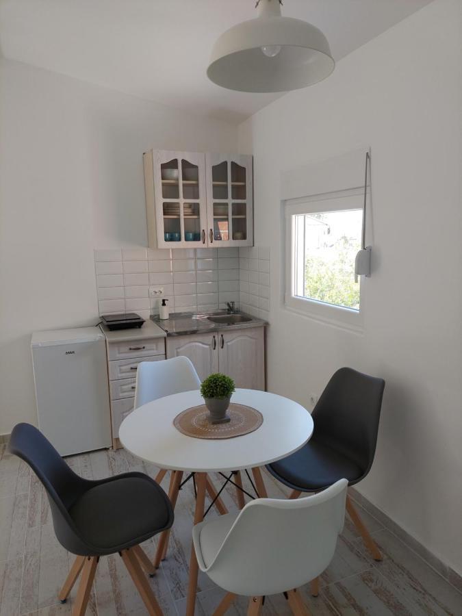 Apartmani.Сутоморе Экстерьер фото