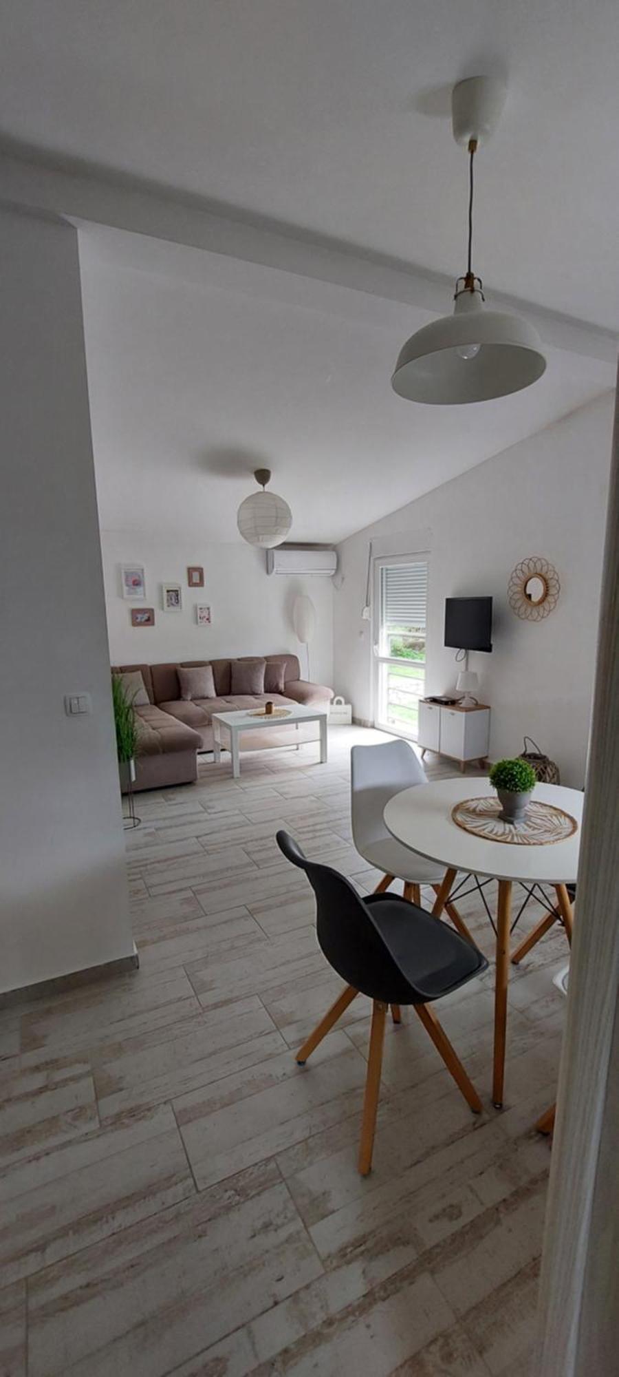 Apartmani.Сутоморе Экстерьер фото